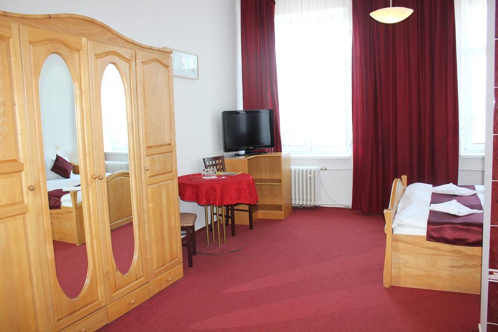 Hotel Central Český Těšín Zimmer foto