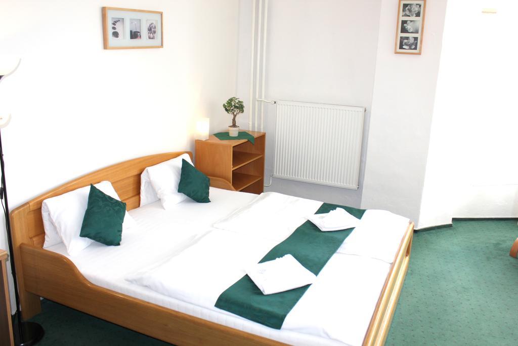 Hotel Central Český Těšín Zimmer foto